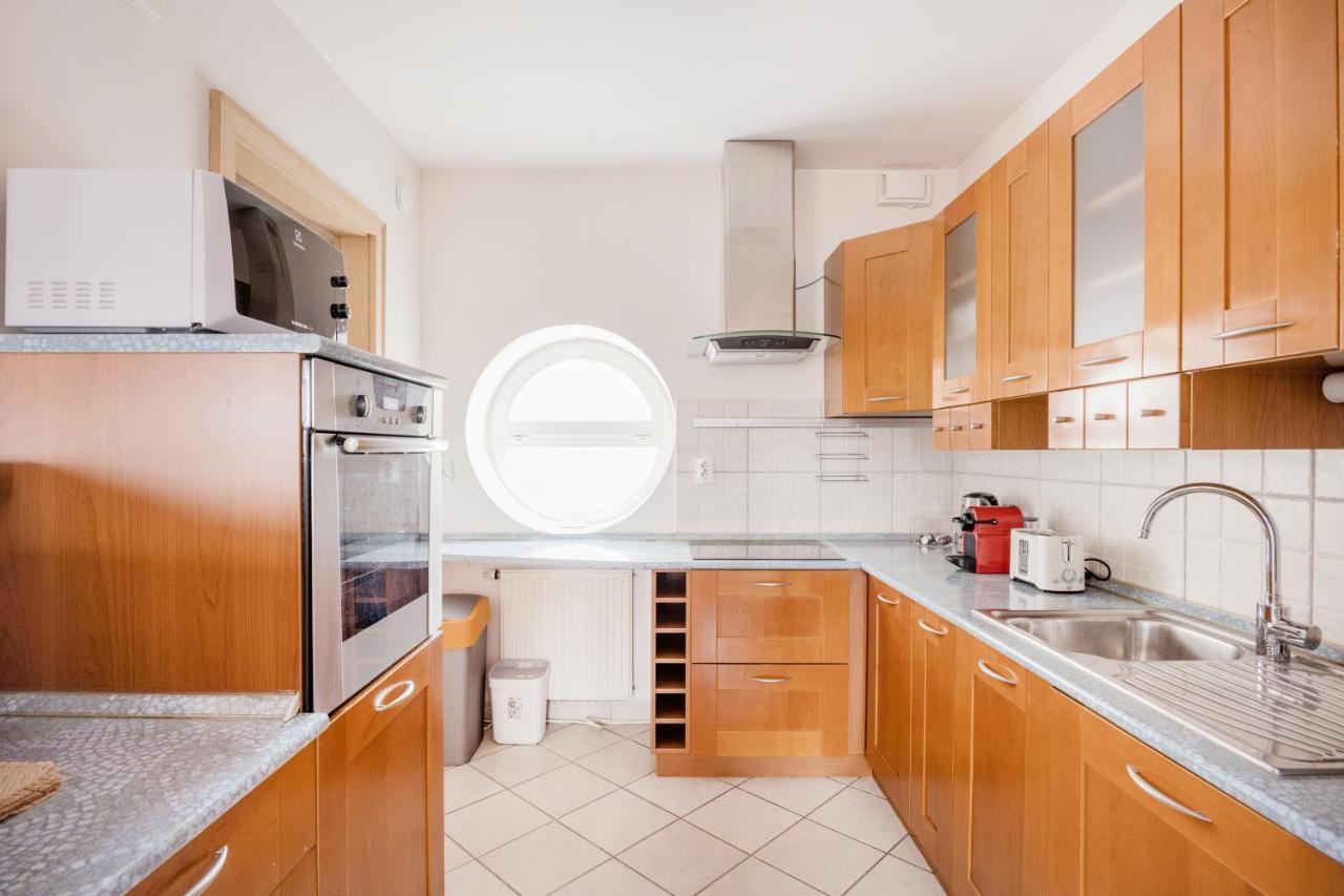 Bright And Spacious Penthouse W/ Terrace & Parking Budapeszt Zewnętrze zdjęcie